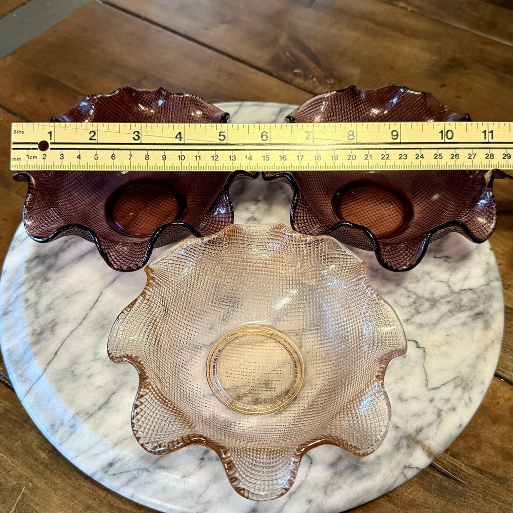3pc VTG 60s Italy Colony Purple Pink Ruffle Lettuce Edge Waffle Candy Bowls - Picture 4 of 6